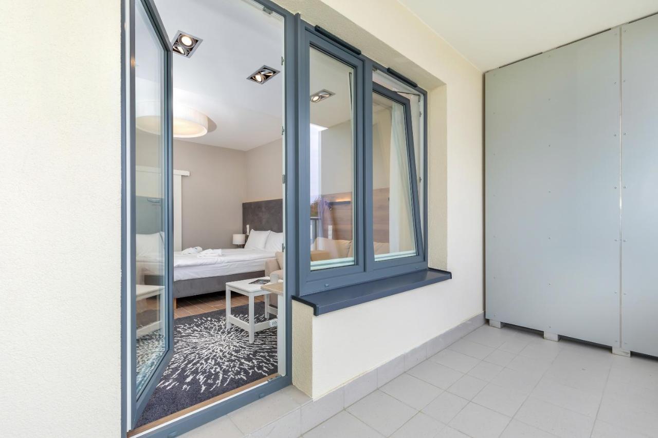 Apartamenty Aquamarina Onyx By Noclegi Renters 米兹多洛杰 外观 照片
